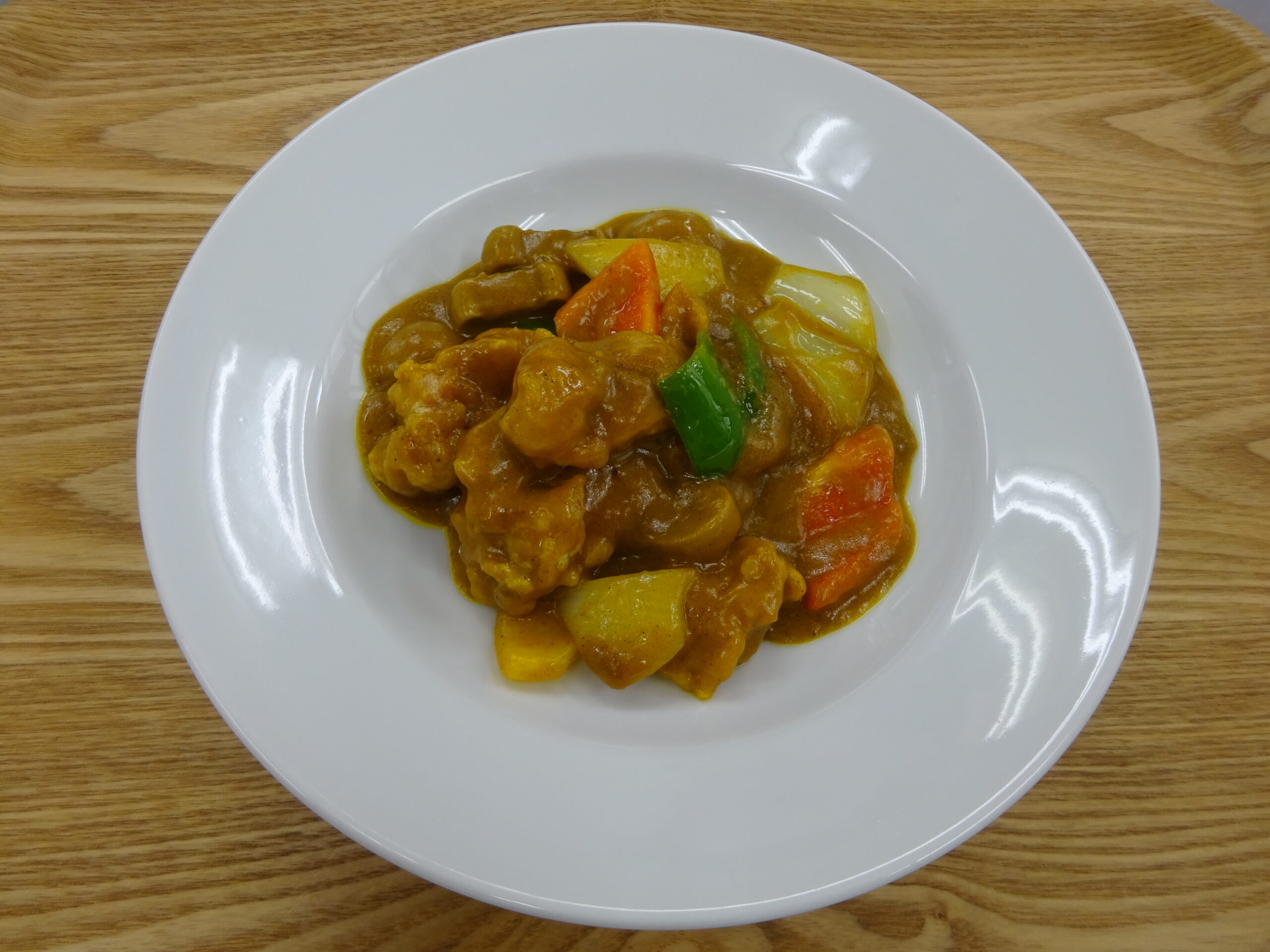 鶏肉のカレーソース炒め